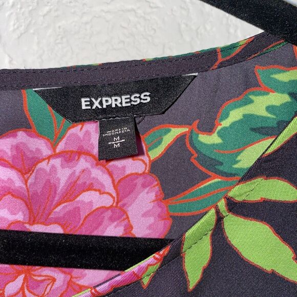 Express Floral Satin Short Sleeve Loose Boxy Blouse Medium - Picture 2 of 9